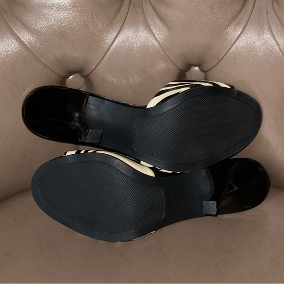 Rampage Zebra Porsha Sandal Heel - Picture 5 of 9